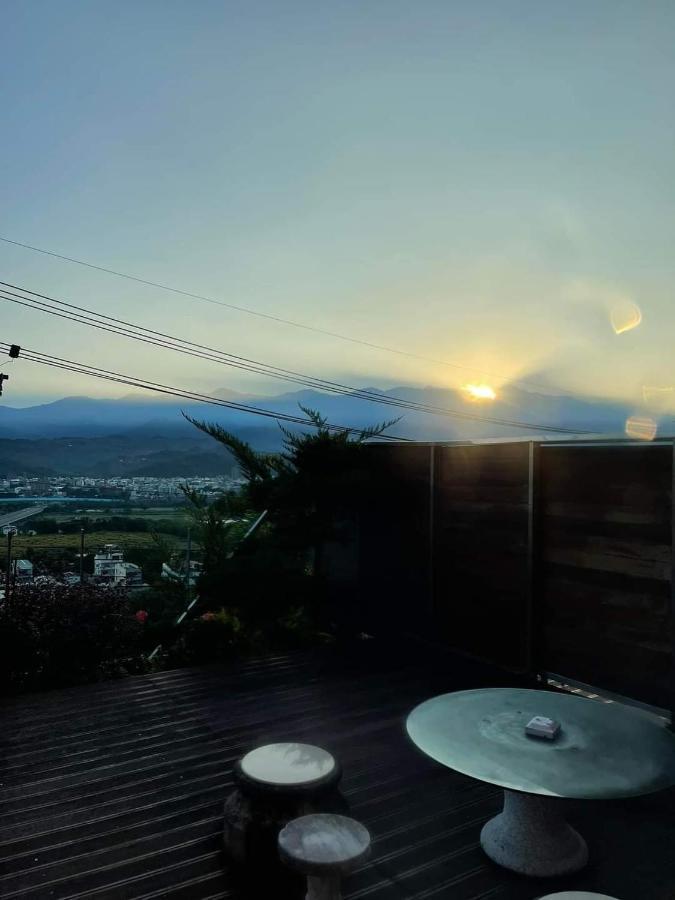 דירות Shigang Rainbow Hill House彩虹山舍 מראה חיצוני תמונה